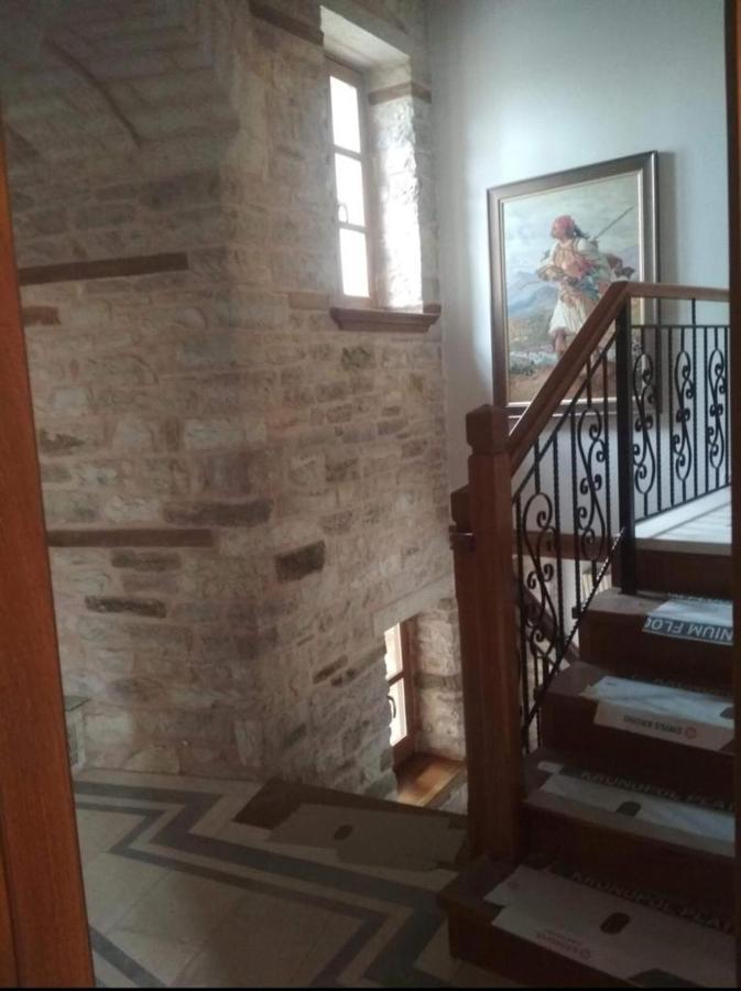 Argjiro Traditional Гірокастра Екстер'єр фото